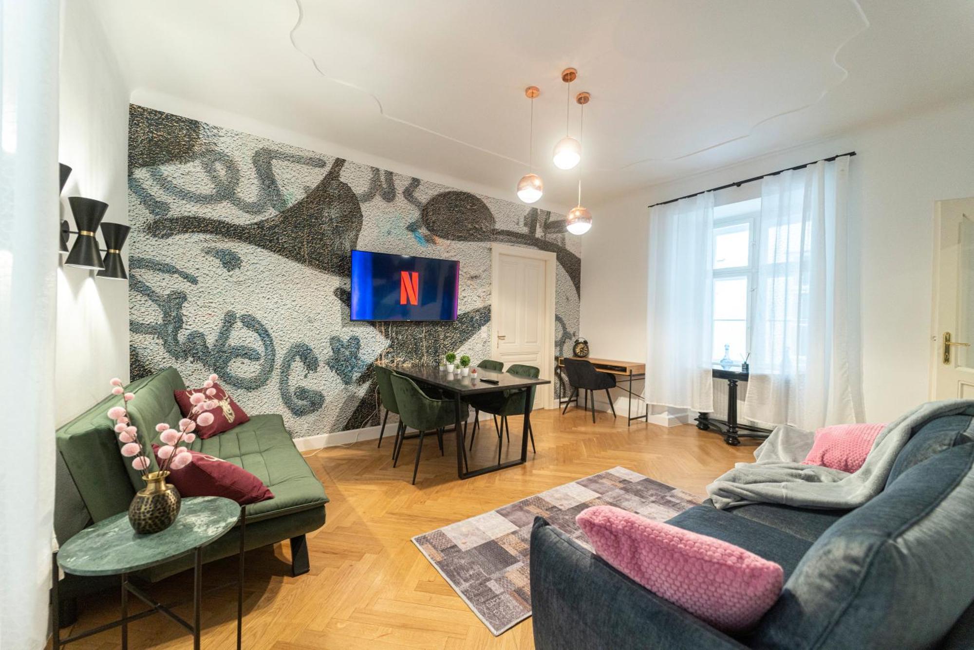 Central Stephansdom Apartment I Netflix I Self Check In Wenen Buitenkant foto